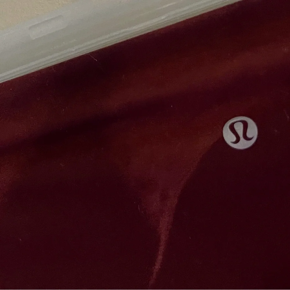 Lululemon Wunder Train Maroon Cropped Leggings Activewear Comfort Casual Pilates
